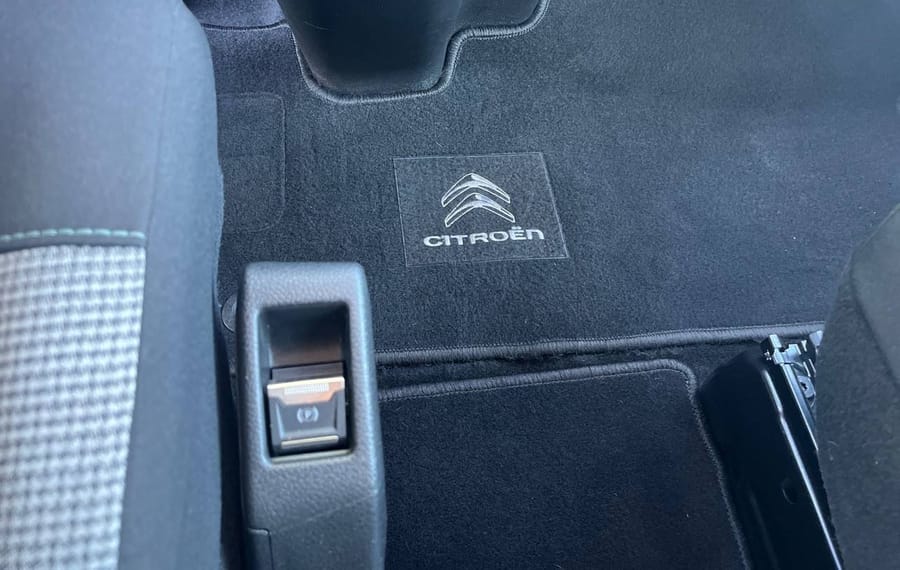 Choisissez votre citroen spacetourerelectrique chez CarGo Flex