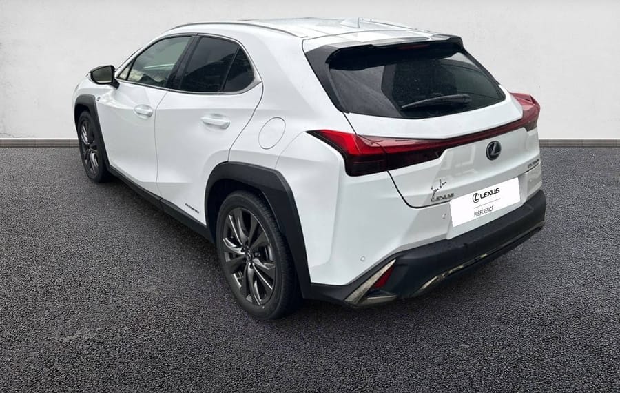 Choisissez votre lexus ux chez CarGo Flex