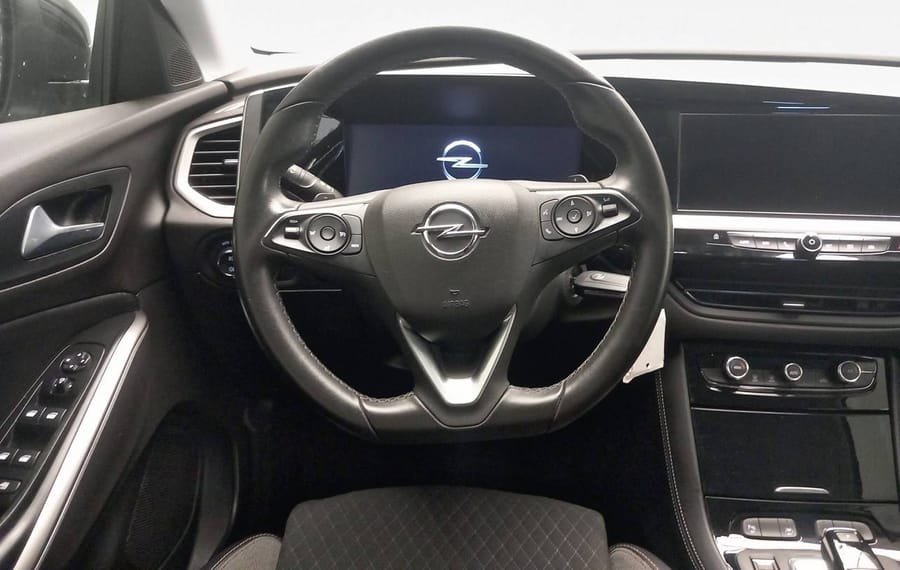Choisissez votre opel grandland chez CarGo Flex