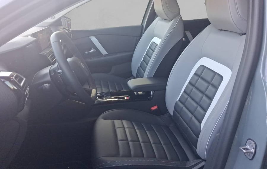 Choisissez votre citroen c4 chez CarGo Flex