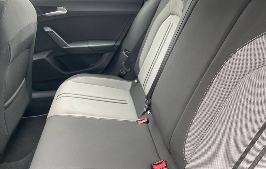 Choisissez votre seat leon chez CarGo Flex