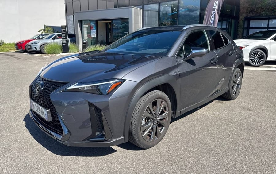 Choisissez votre lexus ux chez CarGo Flex