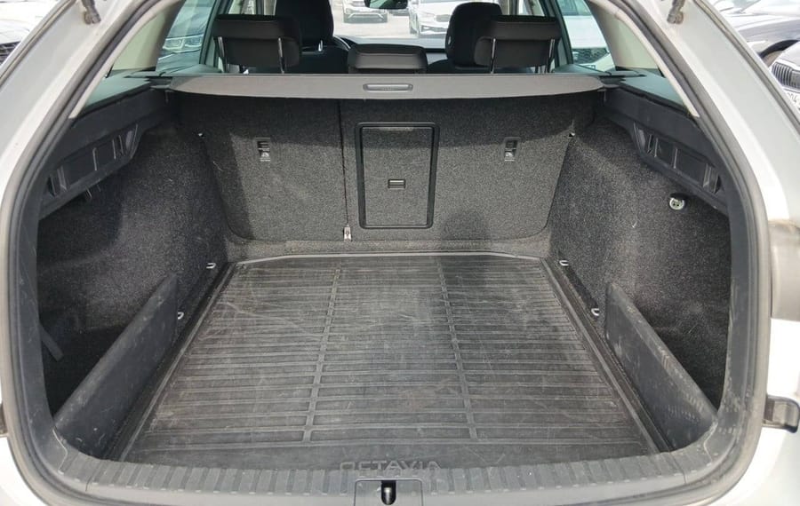 Choisissez votre skoda octaviabreak chez CarGo Flex