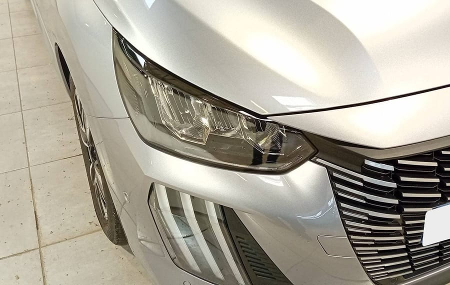 Choisissez votre peugeot 208 chez CarGo Flex