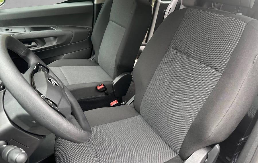 Choisissez votre opel combo chez CarGo Flex