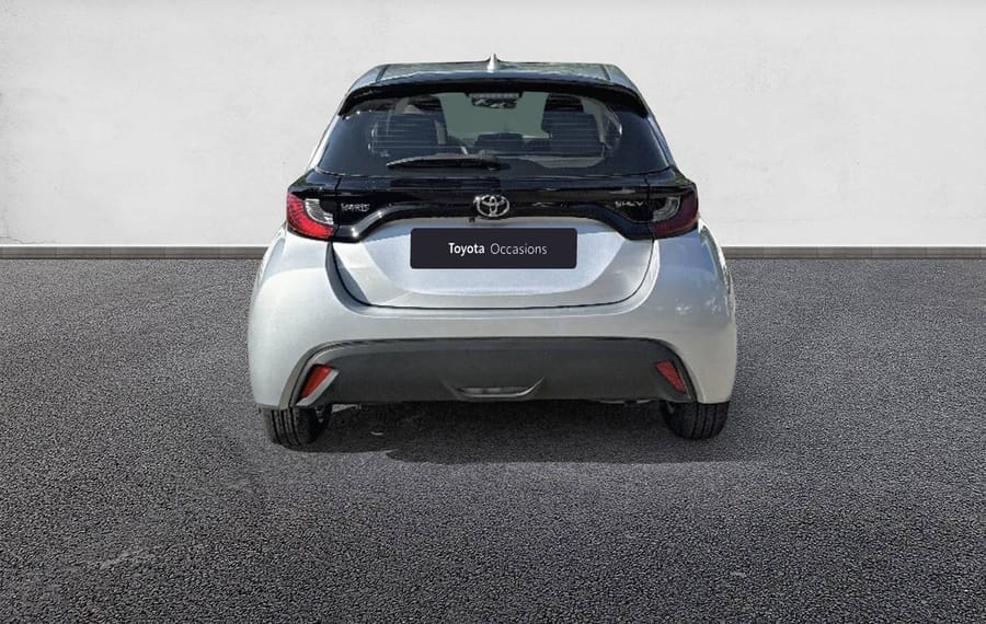 Choisissez votre toyota yaris chez CarGo Flex