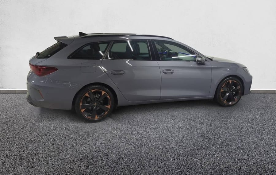 Choisissez votre cupra leonbreak chez CarGo Flex