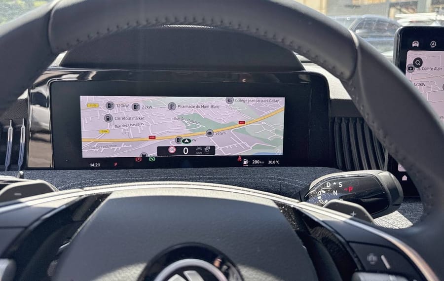 Choisissez votre skoda superbbreak chez CarGo Flex