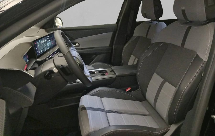 Choisissez votre opel grandland chez CarGo Flex