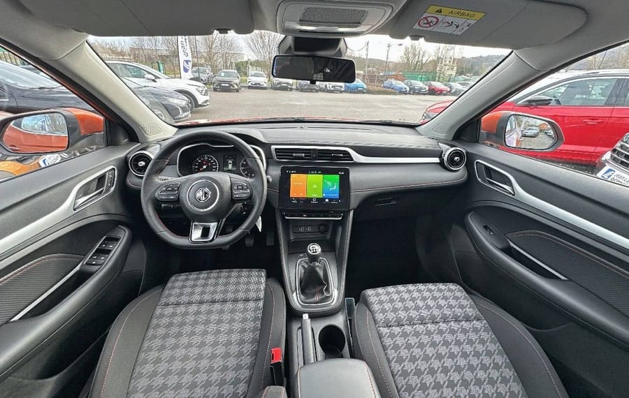 Choisissez votre mg zs chez CarGo Flex