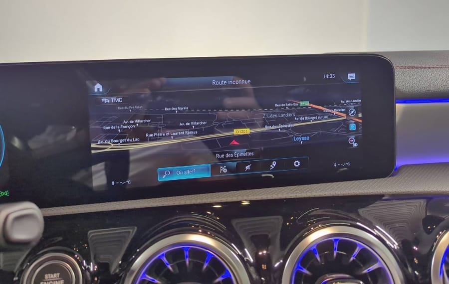 Choisissez votre mercedes clabreak chez CarGo Flex