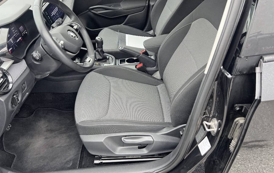 Choisissez votre skoda fabia chez CarGo Flex