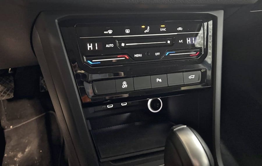 Choisissez votre volkswagen touran chez CarGo Flex