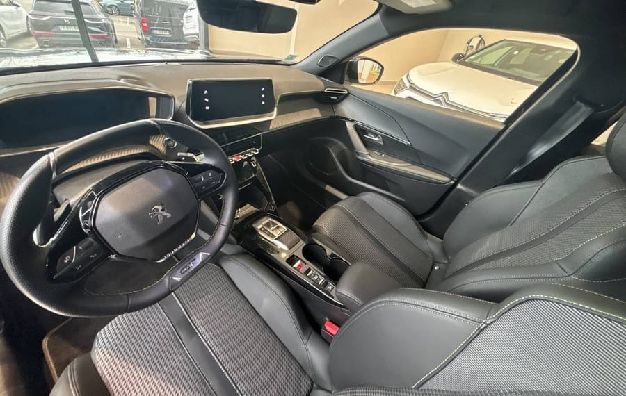 Choisissez votre peugeot 2008 chez CarGo Flex