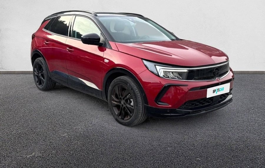 Choisissez votre opel grandland chez CarGo Flex