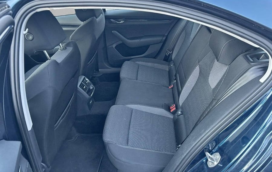 Choisissez votre skoda octavia chez CarGo Flex