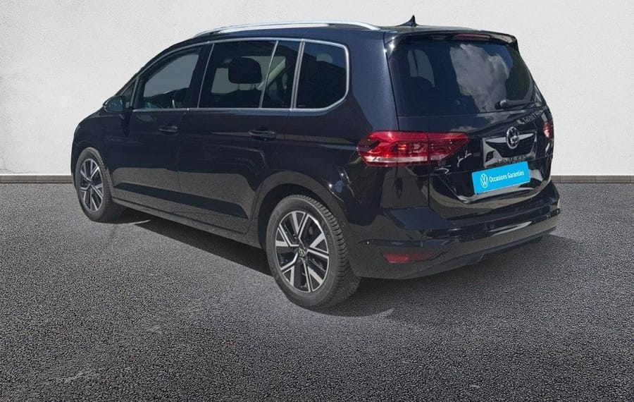 Choisissez votre volkswagen touran chez CarGo Flex