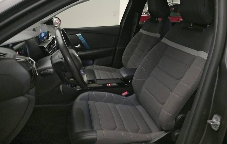 Choisissez votre citroen c4electrique chez CarGo Flex