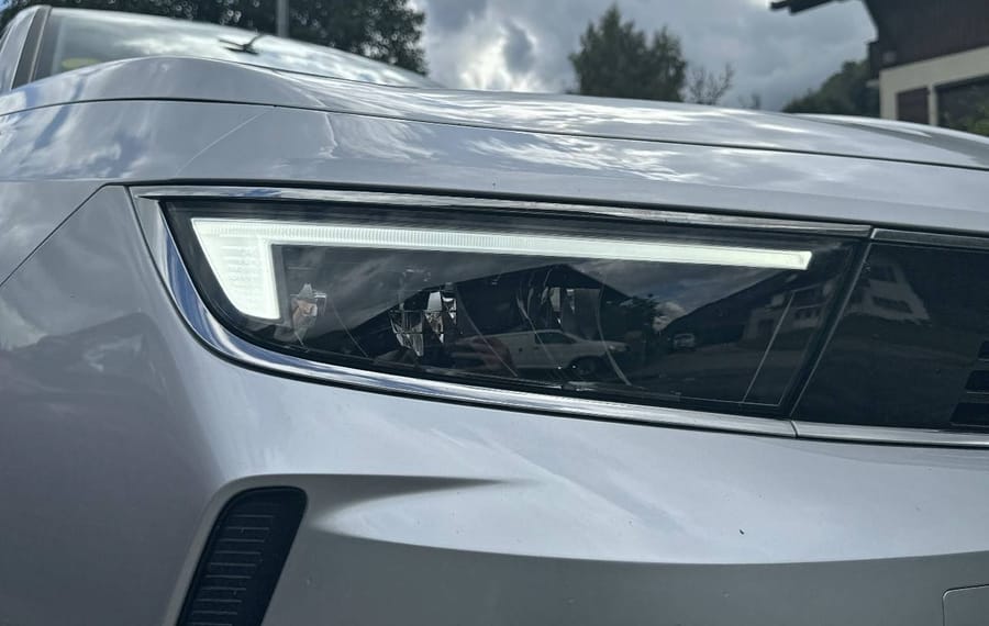 Choisissez votre opel astra chez CarGo Flex