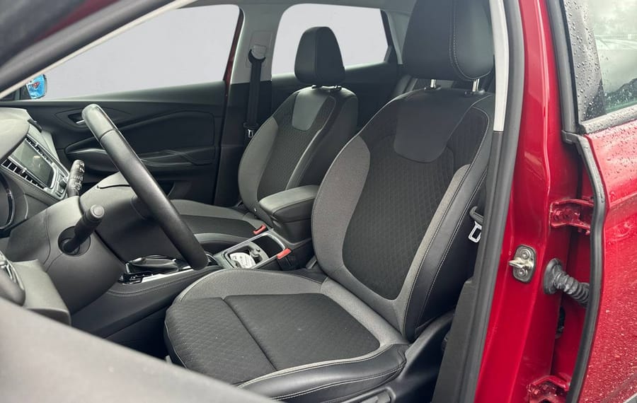 Choisissez votre opel grandlandx chez CarGo Flex