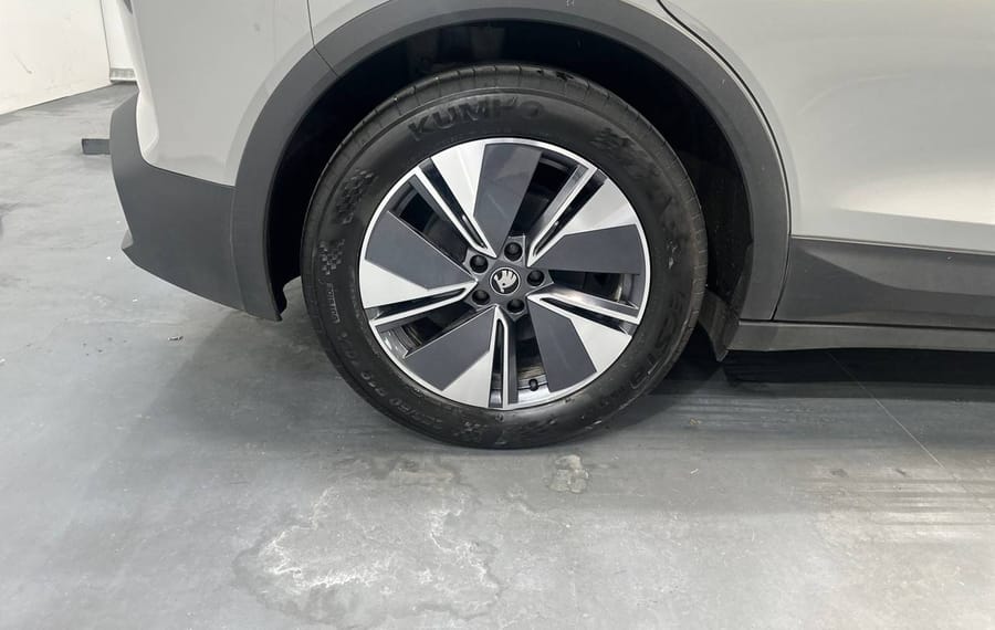 Choisissez votre skoda elroqelectrique chez CarGo Flex