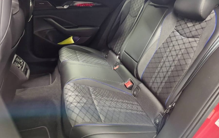 Choisissez votre volkswagen passatbreak chez CarGo Flex