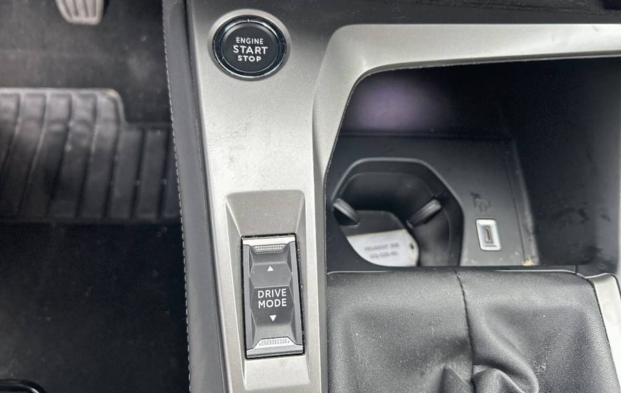 Choisissez votre peugeot 308 chez CarGo Flex