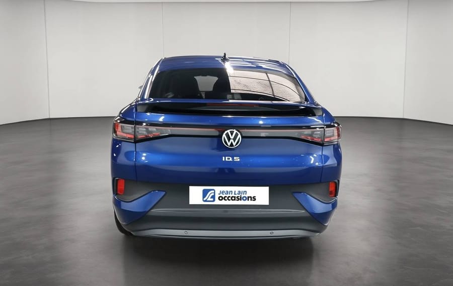 Choisissez votre volkswagen id5electrique chez CarGo Flex