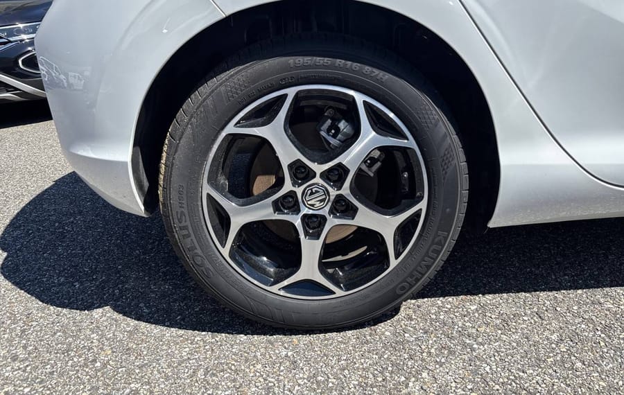 Choisissez votre mg mg3 chez CarGo Flex