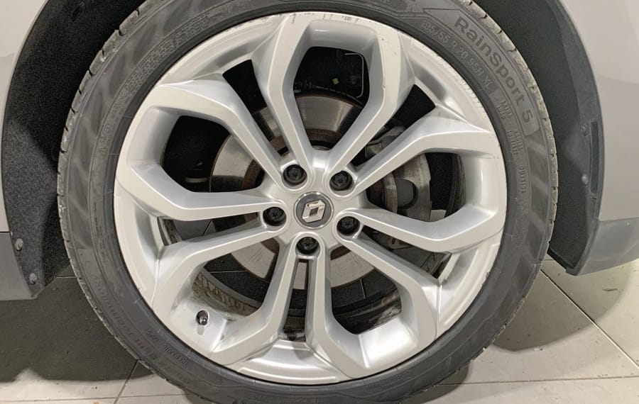 Choisissez votre renault grandscenic chez CarGo Flex