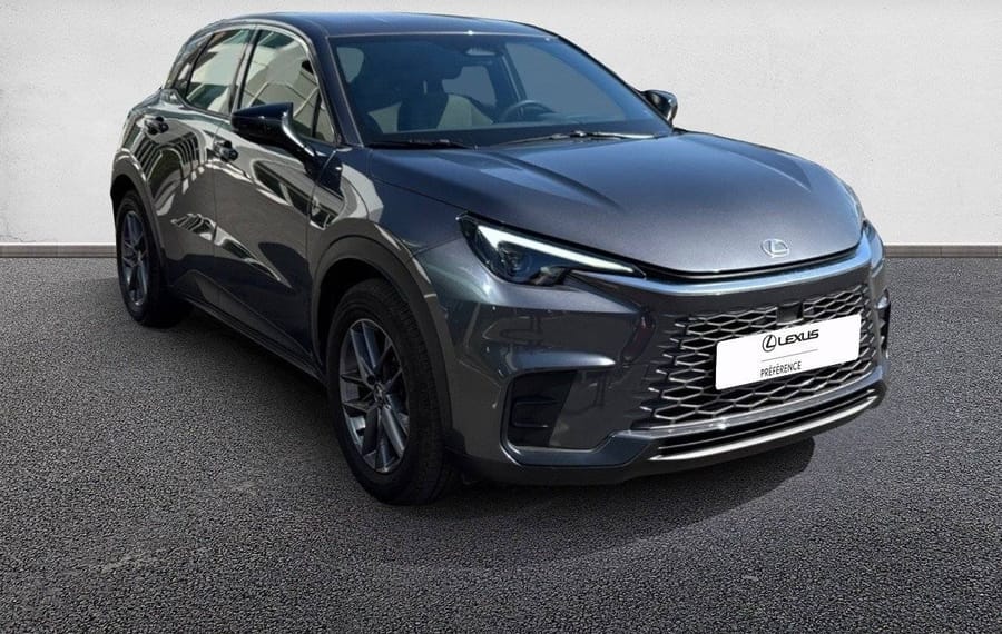 Choisissez votre lexus lbx chez CarGo Flex