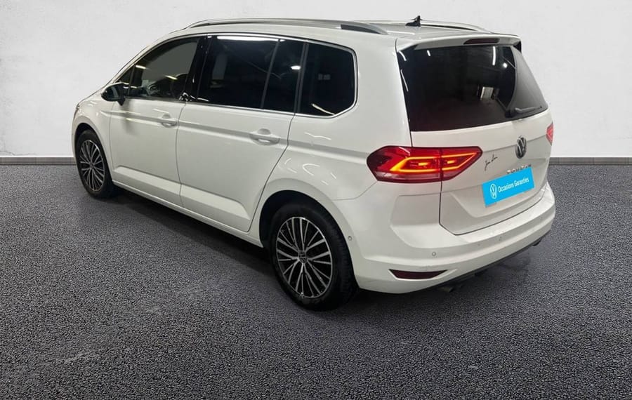Choisissez votre volkswagen touran chez CarGo Flex