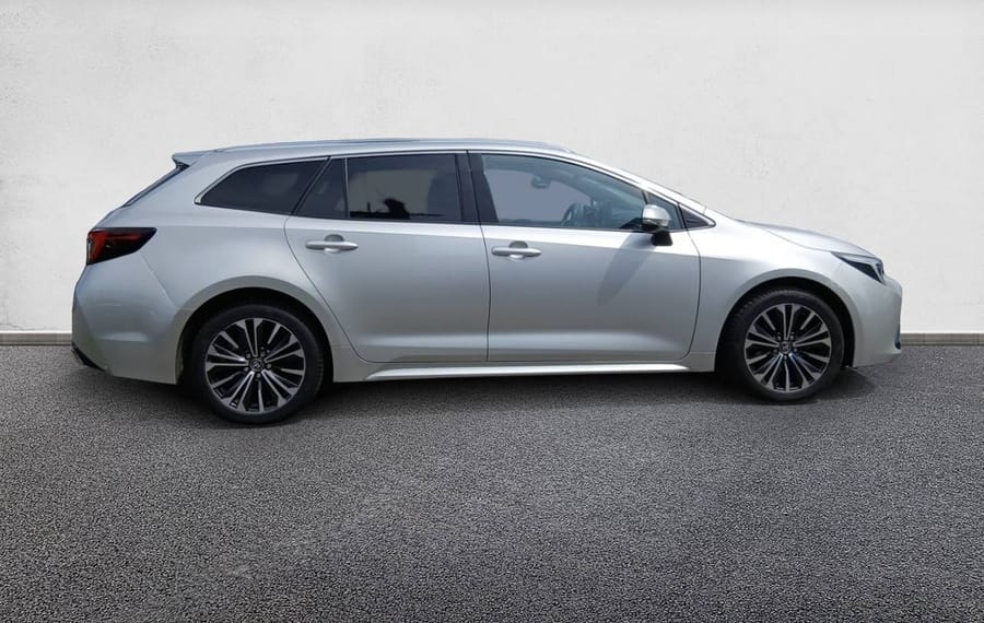 Choisissez votre toyota corollabreak chez CarGo Flex