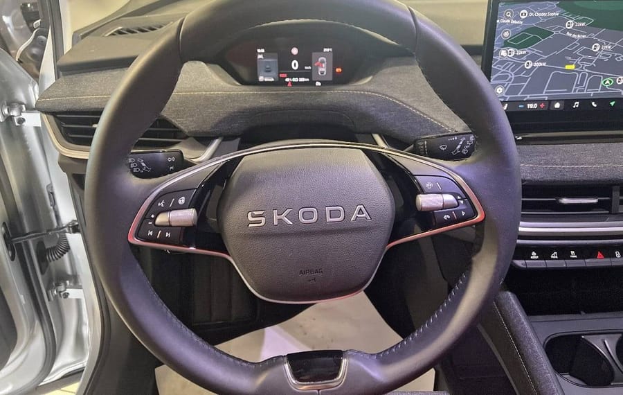 Choisissez votre skoda elroqelectrique chez CarGo Flex