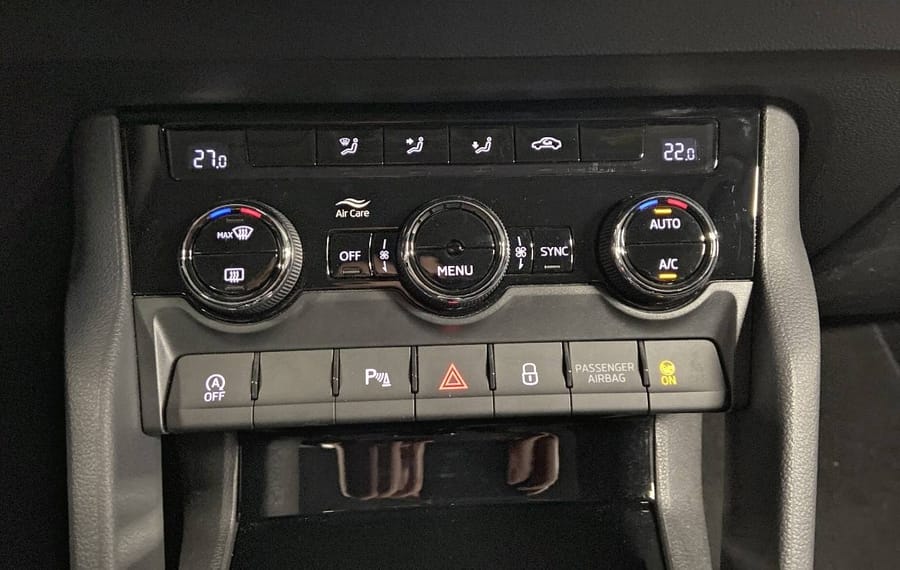 Choisissez votre skoda karoq chez CarGo Flex