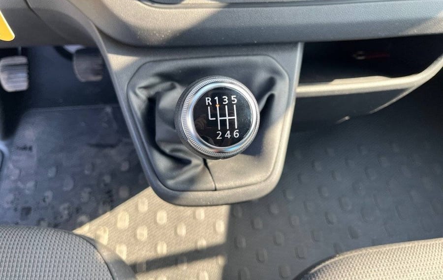 Choisissez votre renault traficcombi chez CarGo Flex