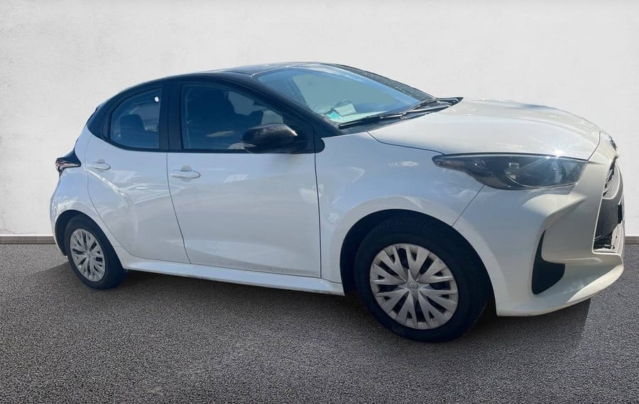 Choisissez votre toyota yaris chez CarGo Flex