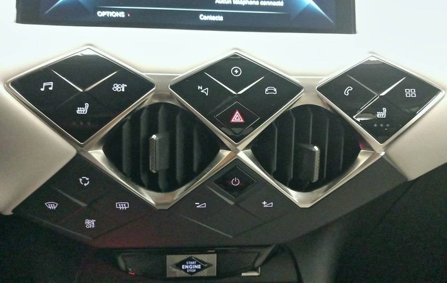 Choisissez votre ds ds3electrique chez CarGo Flex