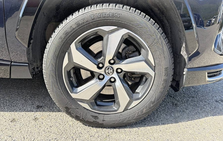 Choisissez votre toyota rav4 chez CarGo Flex