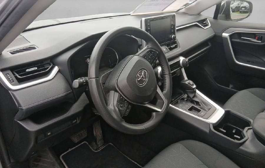 Choisissez votre toyota rav4 chez CarGo Flex