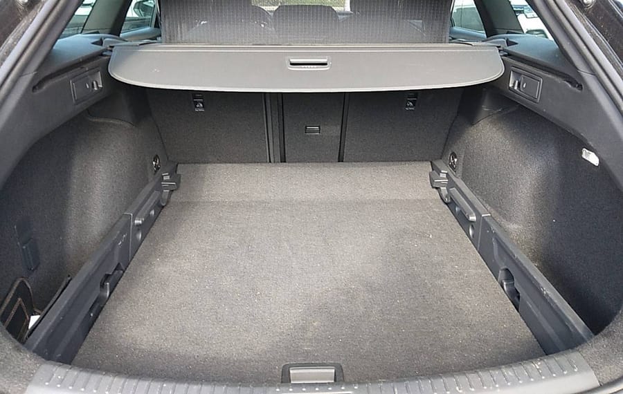 Choisissez votre cupra leonbreak chez CarGo Flex