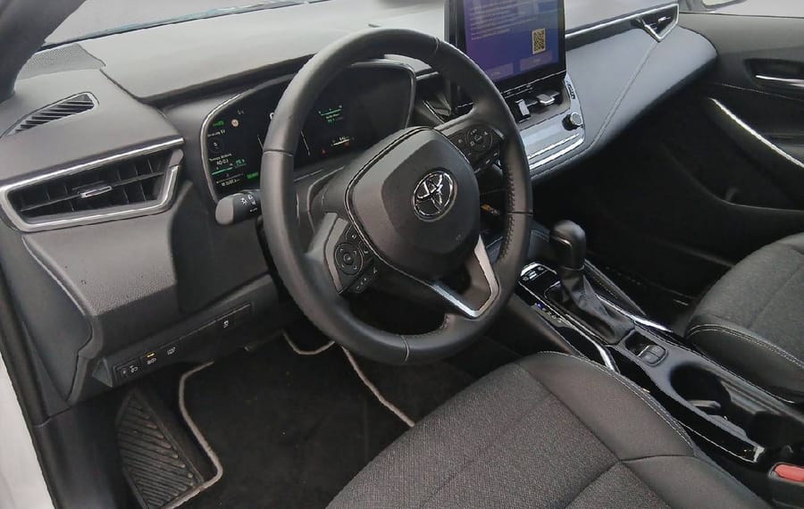 Choisissez votre toyota corollabreak chez CarGo Flex