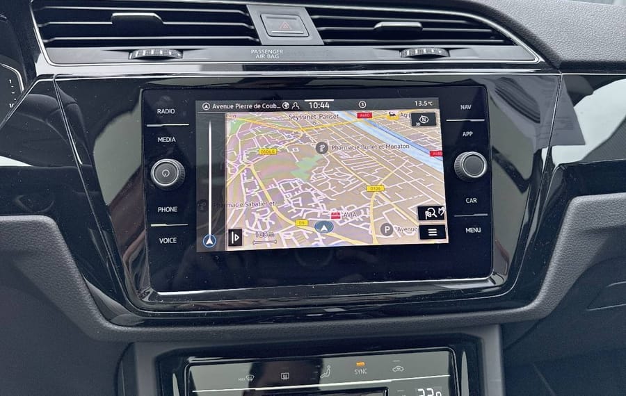 Choisissez votre volkswagen touran chez CarGo Flex