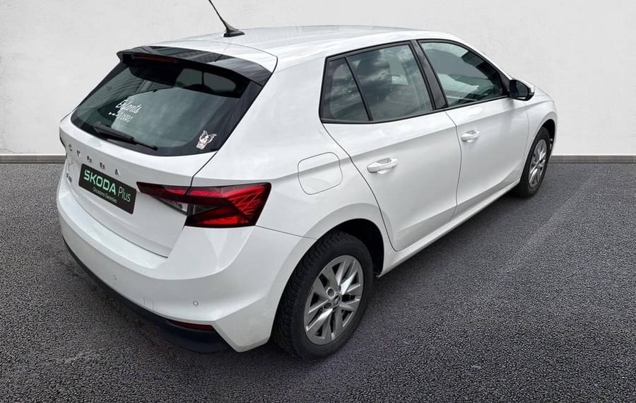 Choisissez votre skoda fabia chez CarGo Flex
