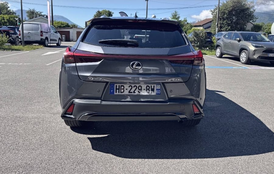 Choisissez votre lexus ux chez CarGo Flex