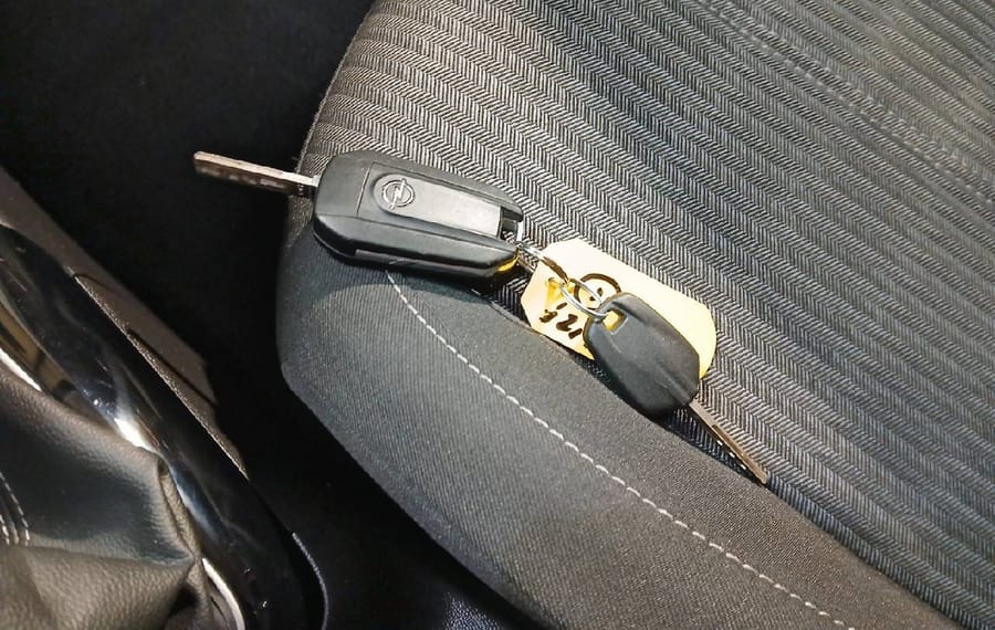 Choisissez votre opel corsa chez CarGo Flex