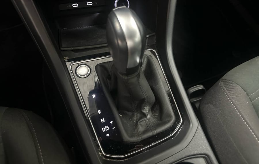 Choisissez votre volkswagen touran chez CarGo Flex