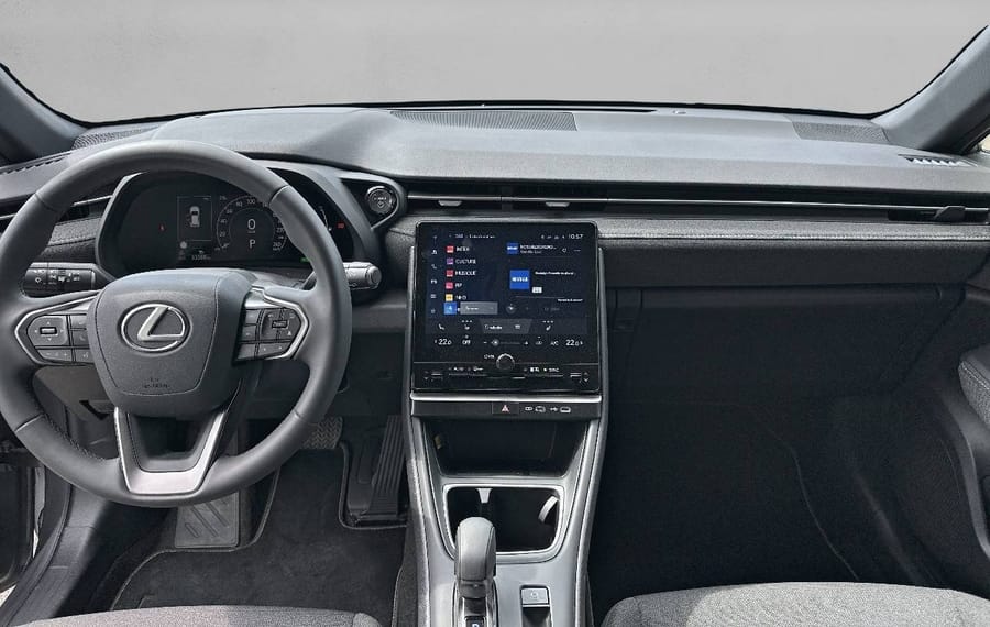 Choisissez votre lexus lbx chez CarGo Flex