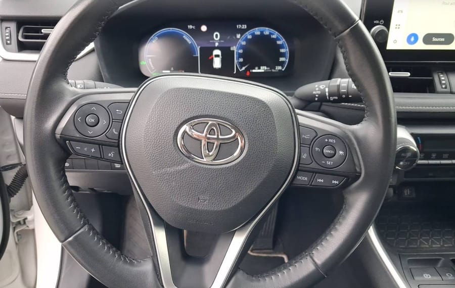 Choisissez votre toyota rav4 chez CarGo Flex