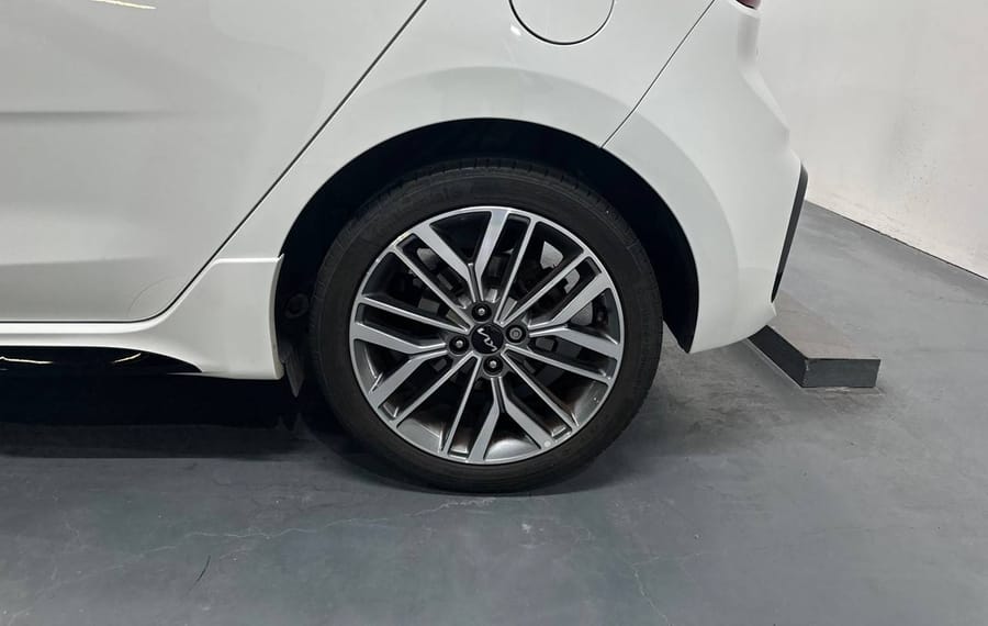 Choisissez votre kia rio chez CarGo Flex